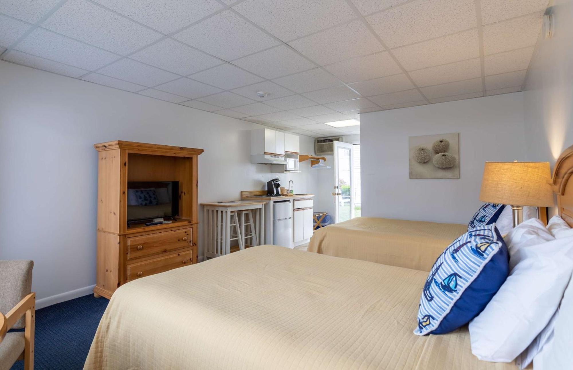The Gull Oceanside & 2*