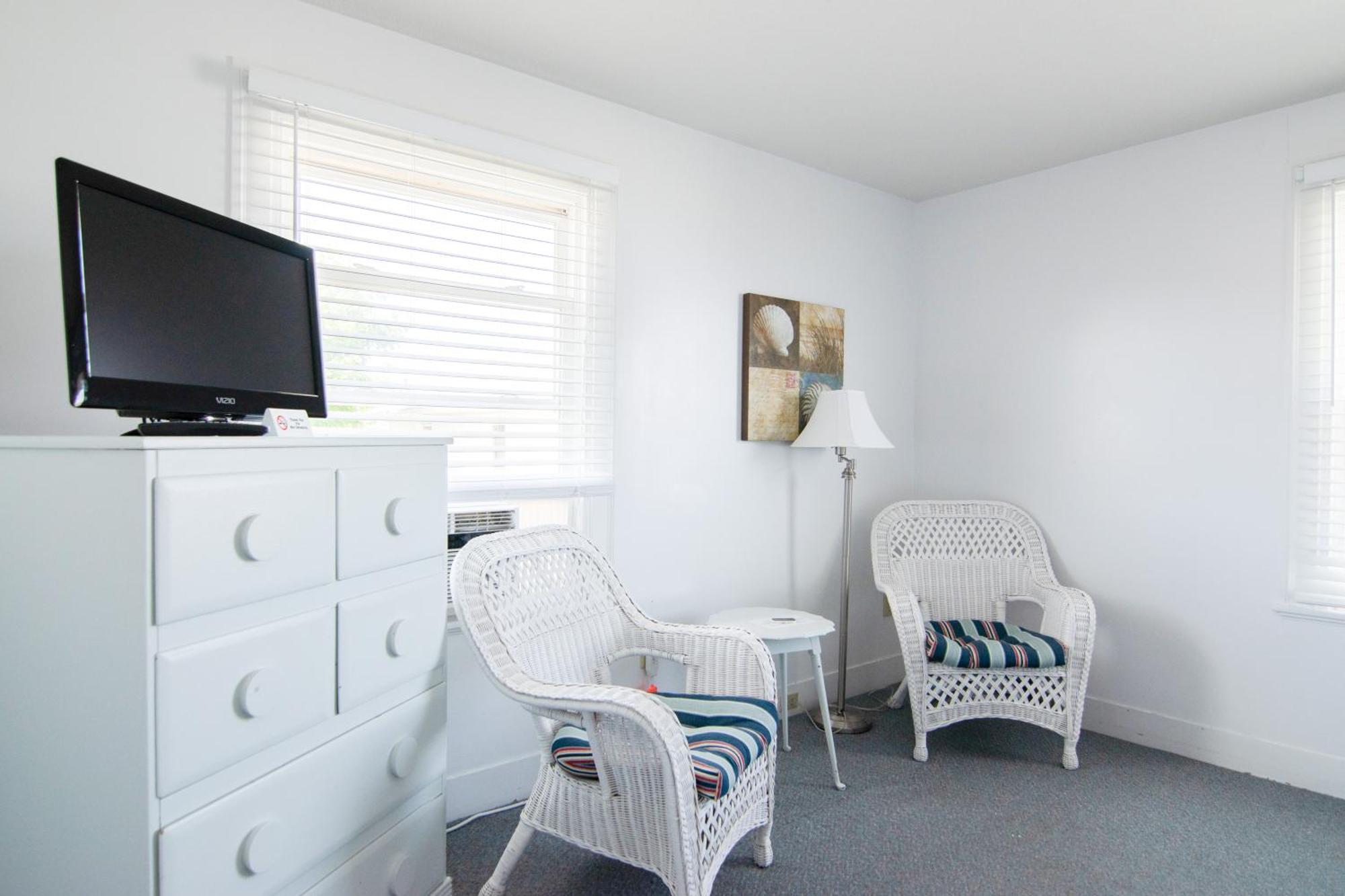 The Gull Oceanside & 2*