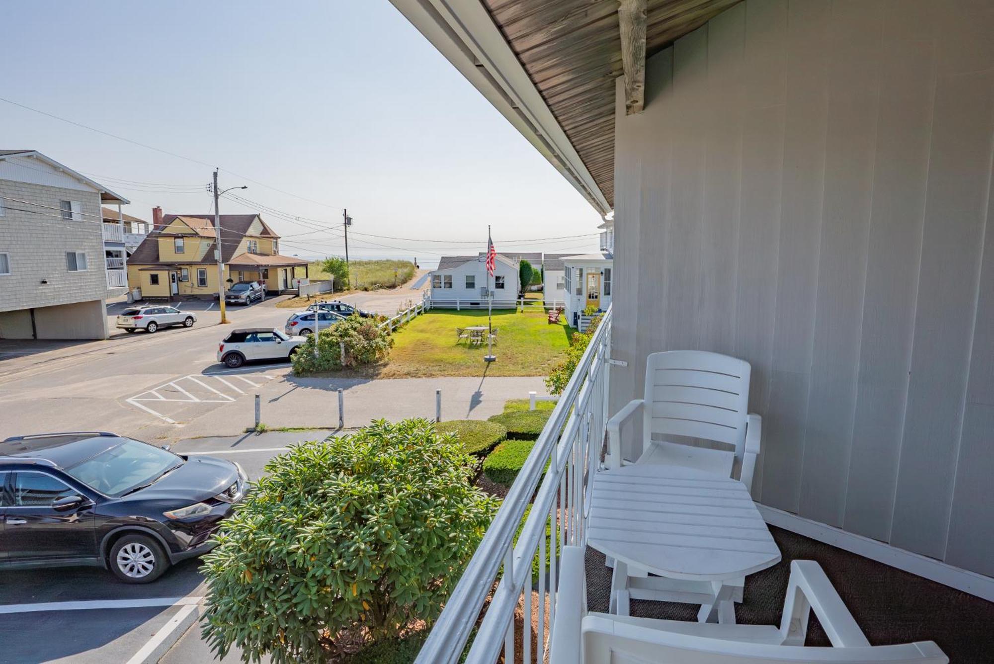 The Gull Oceanside & Hotel 2*